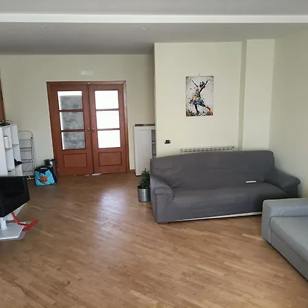 Apartment Il Giardino Degli Ulivi Giugliano In Campania